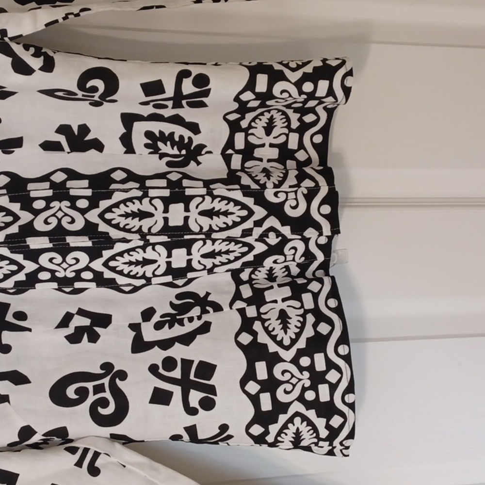 Richard Malcolm Sz 10P, Elegant Black and White, Linen Patterned Blouse/jacket - Picture 5 of 11